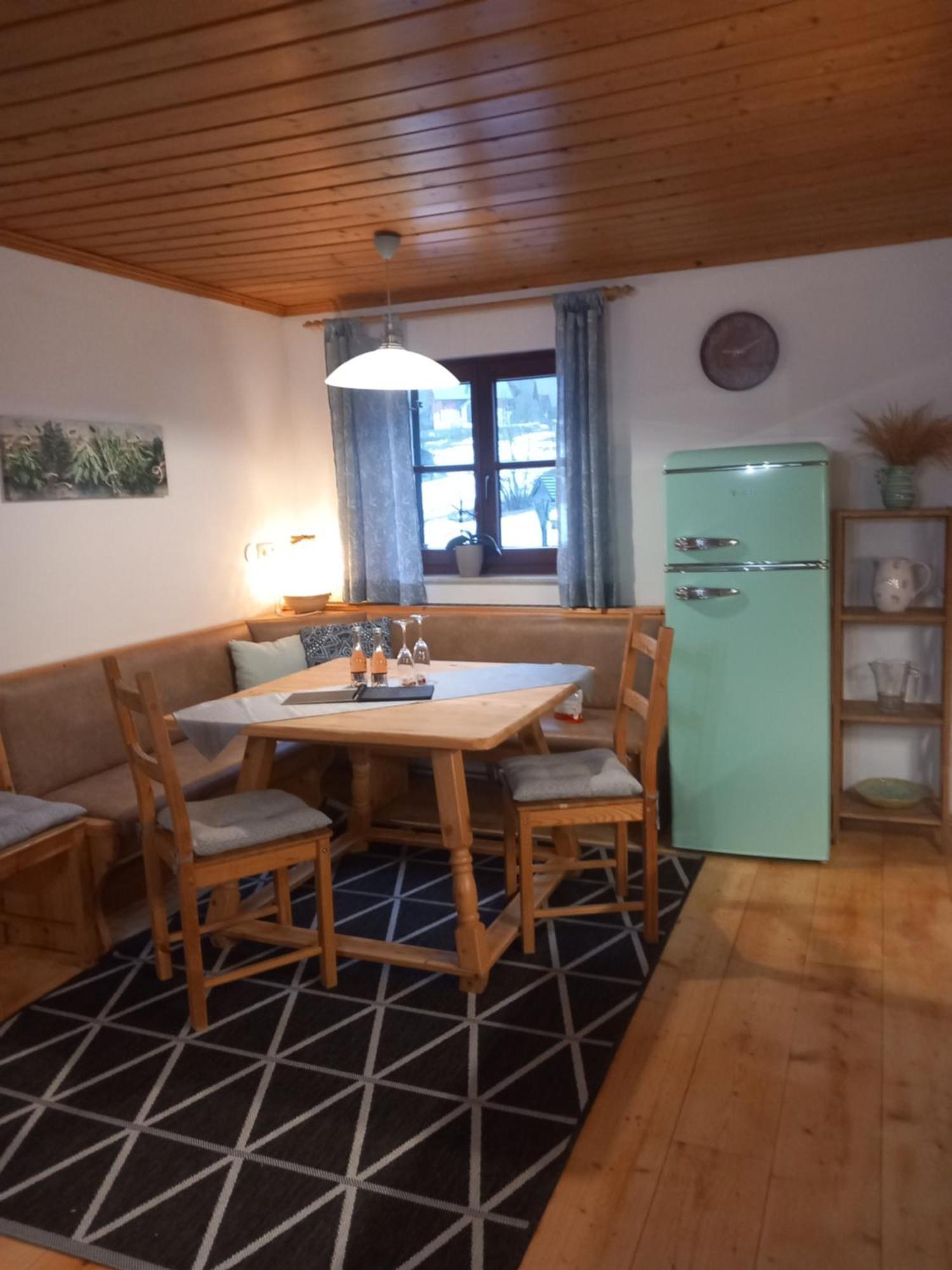 Ferienwohnung S'Rastl Direkt Mit Bergpanorama Grundlsee Exterior foto