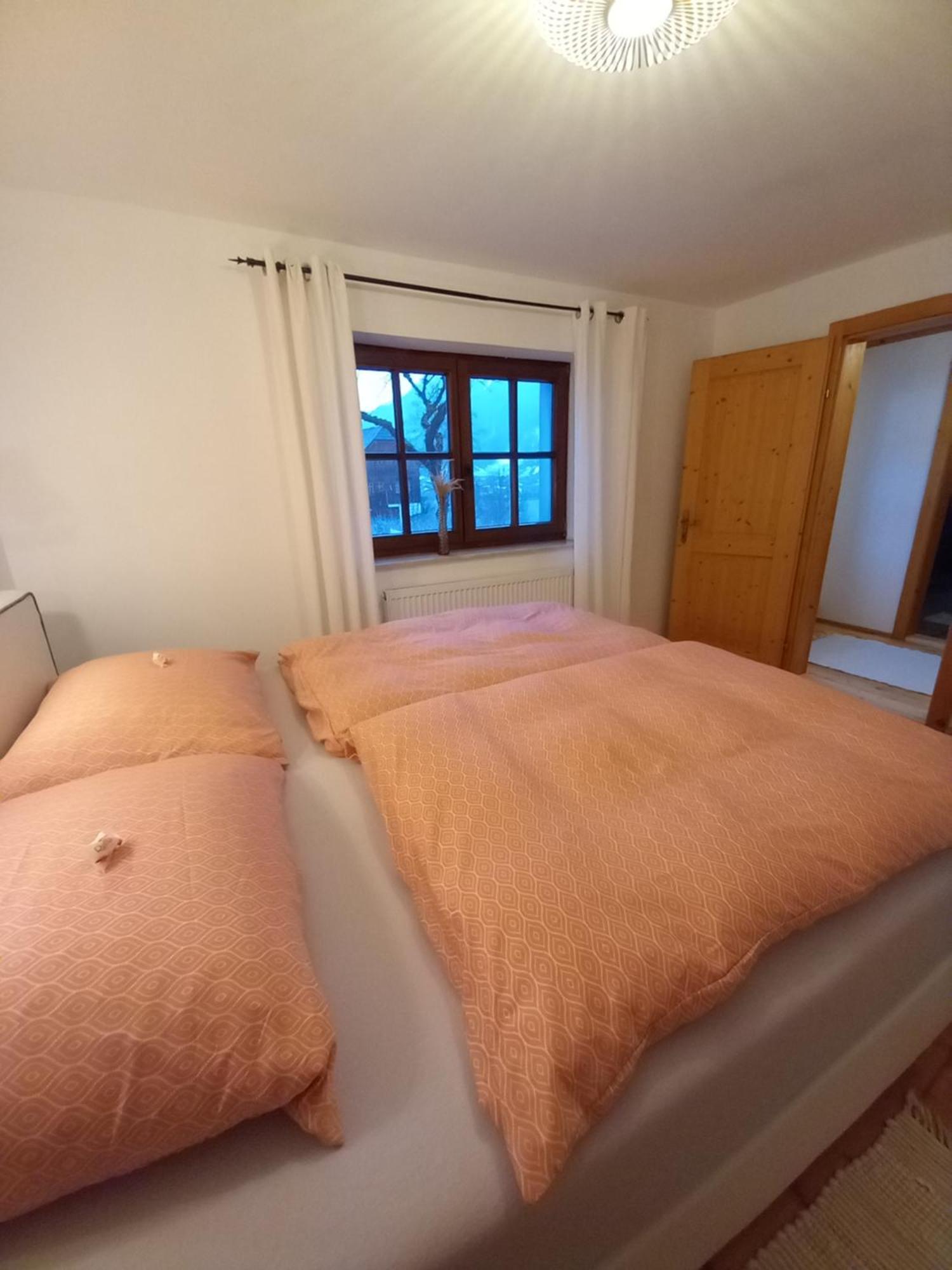 Ferienwohnung S'Rastl Direkt Mit Bergpanorama Grundlsee Exterior foto
